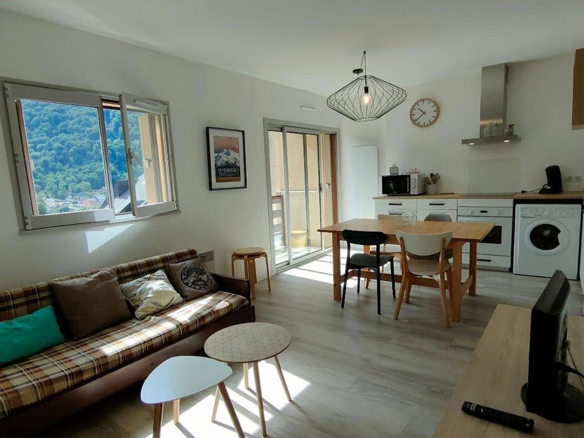 Appartement Renove 4 Pers Avec Parking A Cauterets - Fr-1-234-242 Exterior foto